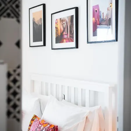 Modern Apartment, Short Walk To Acropolis Sites Apartment *