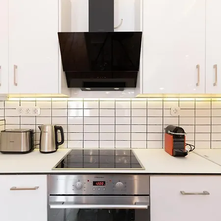 Modern Apartment, Short Walk To Acropolis Sites Athens